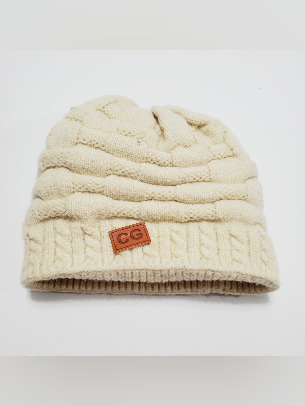 CG Women's ivory Cable Knit Beanie Winter Hat One Size